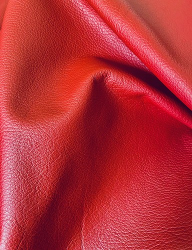 Scarlet red full grain pebble - scarlet,